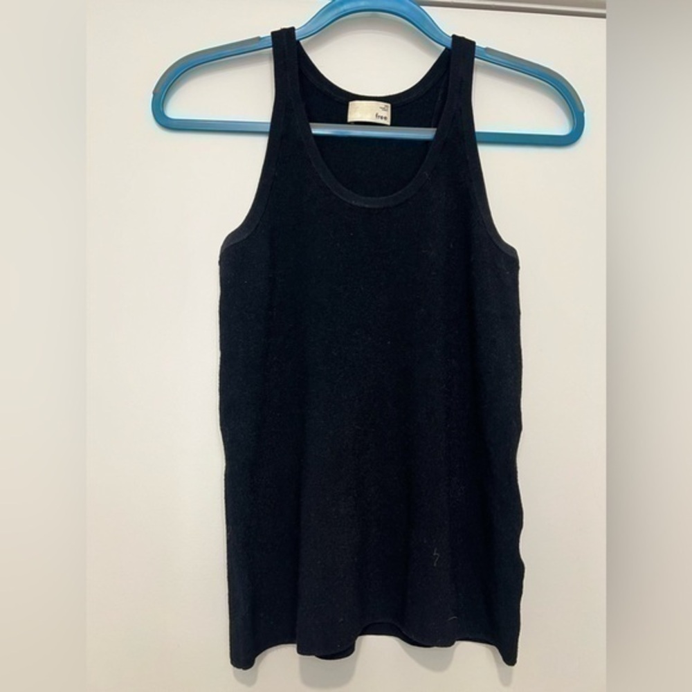 Artizia black knit tank top
